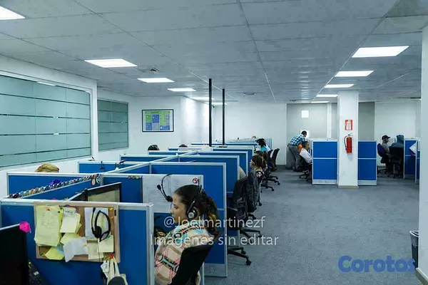 oficinas y locales comerciales - Alquilo Local/Oficina en Piso 3 próximo a Piantini 9