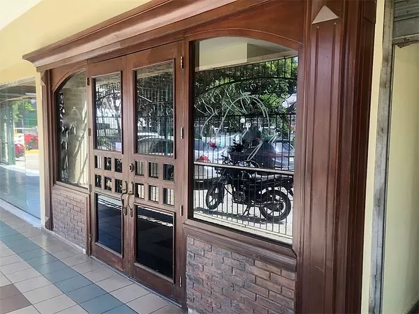 oficinas y locales comerciales - Local venta de oportunidad 5