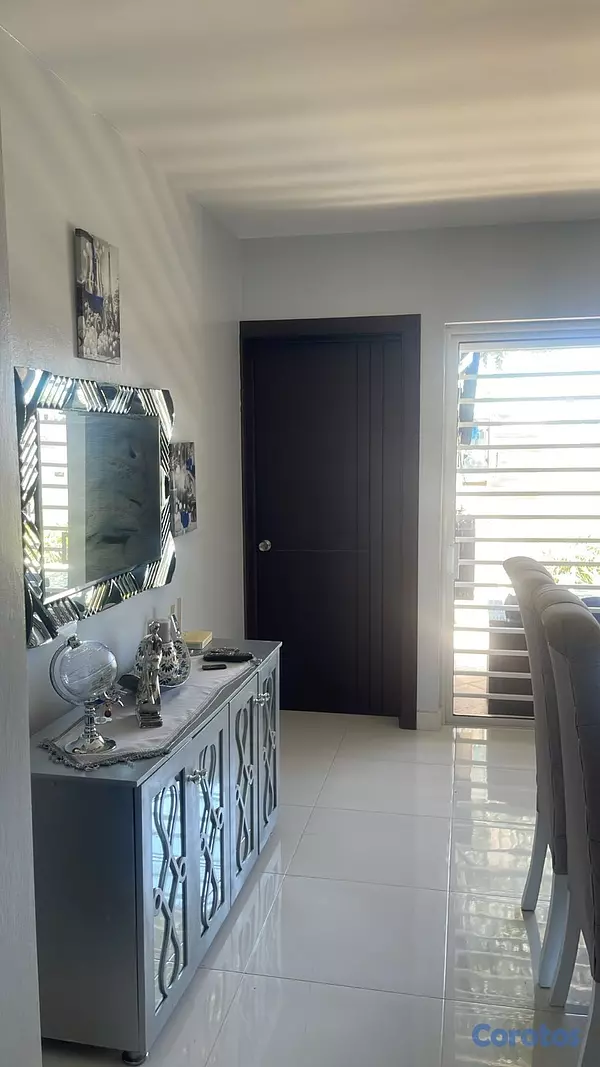 casas vacacionales y villas - Inversión Perfecta en La Romana | Villa con Piscin 4