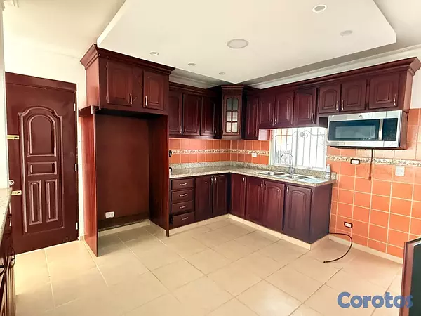 casas - Amplia casa en venta ubicada en urbanizacion Jardi 6