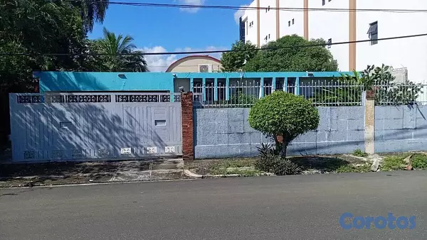 casas - Casa en venta en La Castellana comercial o residen 5
