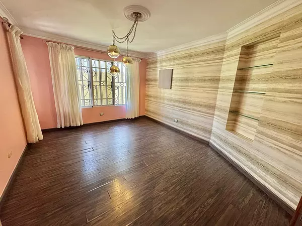 apartamentos - Alquilo casa en Urbanización Real 6