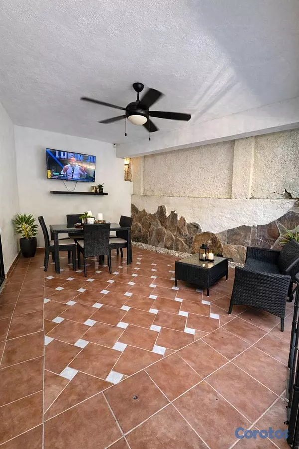 casas - VENDO casa en Altos de Arroyo Hondo III 4