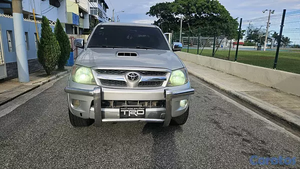 jeepetas y camionetas - Toyota hilux diésel 4x4 11