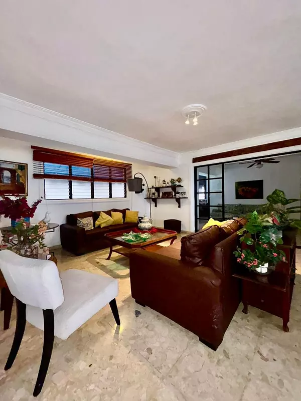 apartamentos - Se Vende Apartamento en Piantini  7