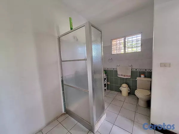 casas - Casa de 4 habitaciones 4 baños en venta en Cuesta  2