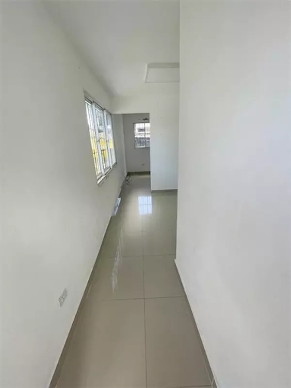 oficinas y locales comerciales - Local en bella vista  5