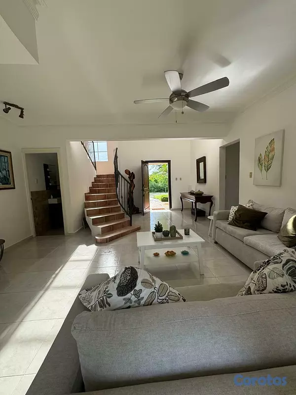 casas - Se vende villa en el metrocontriclud en Juan Dolio 8