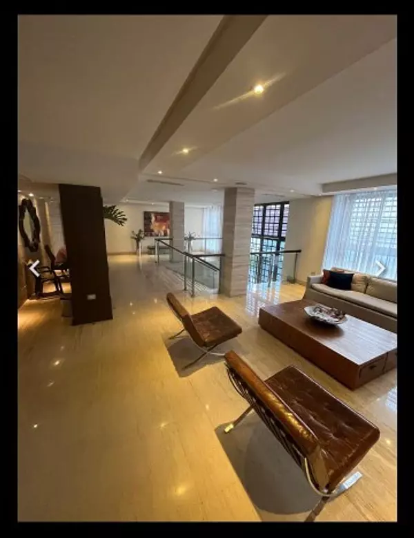 apartamentos - Hermoso apto en Naco en Torre  2
