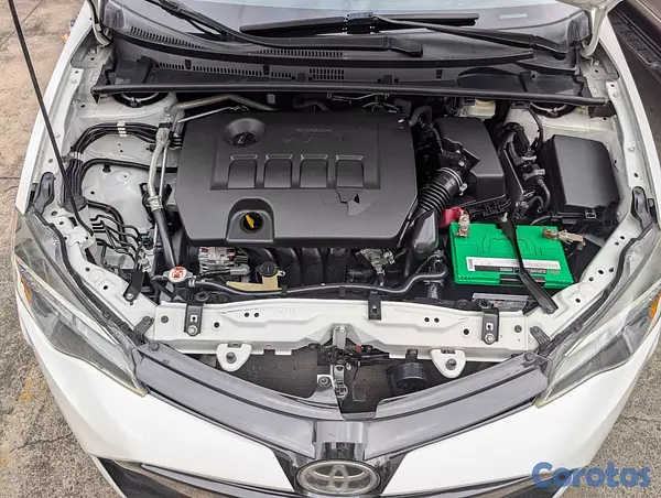 carros - 2018 Toyota Corolla LE 15
