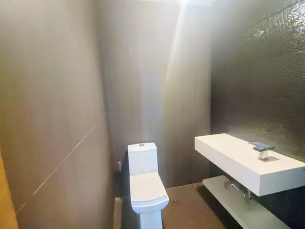 apartamentos - Vendo apartamento en Naco 8
