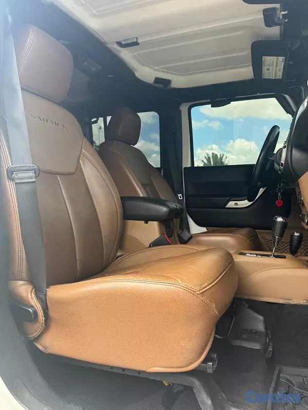 jeepetas y camionetas - Jeep Wrangler Sahara 2017  6
