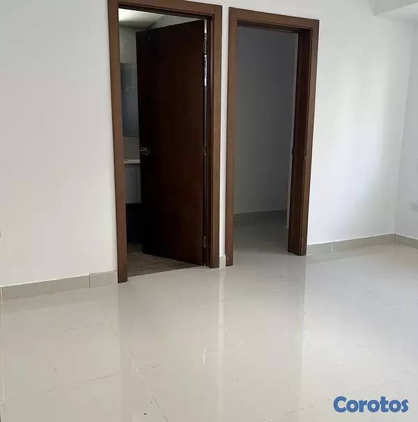 apartamentos - Apartamento en Venta en Bella Vista – Segundo Nivel con 3 Habitaciones y Terraza 6