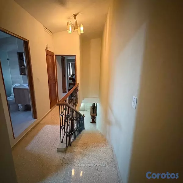 casas - casa en venta en la ind. entre Ind y José contreras RD 13,500 4