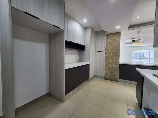 apartamentos - Apartamento en venta en naco 8