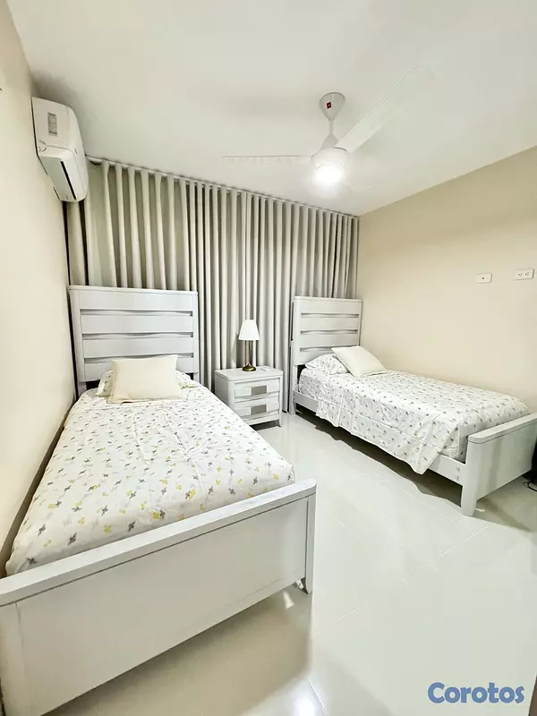 casas -  Apartamento Totalmente Amueblado en Venta , Residencial Torre Real VI  10