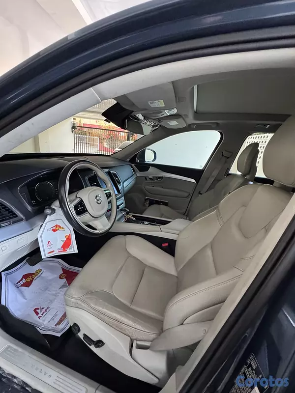 jeepetas y camionetas - Volvo cx 90 Momentum2018 Precio negociable. En San 11