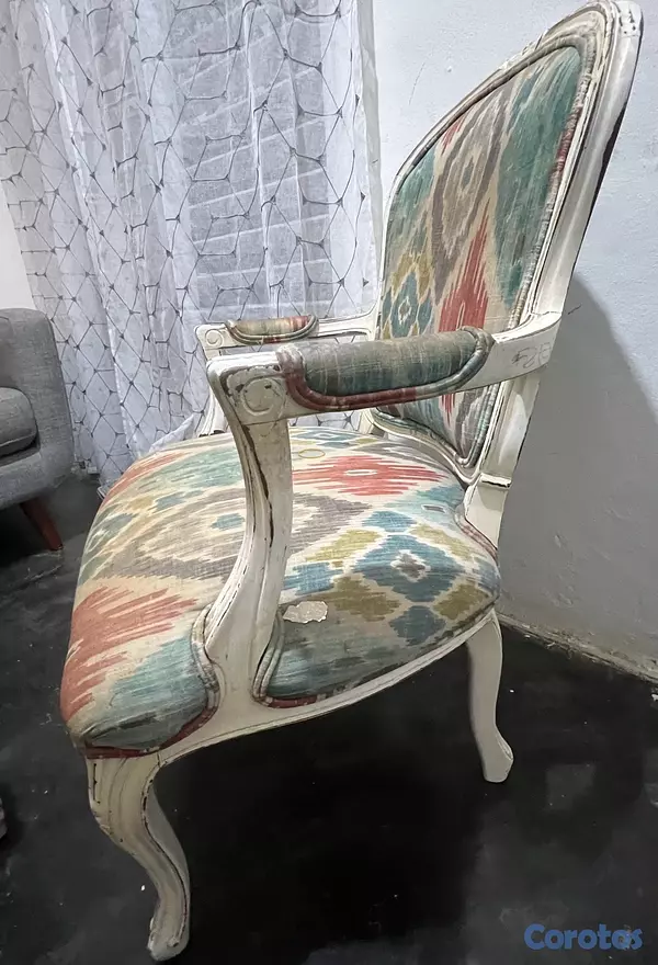 muebles y colchones - Comedor, butacas y mesa de centro. 4