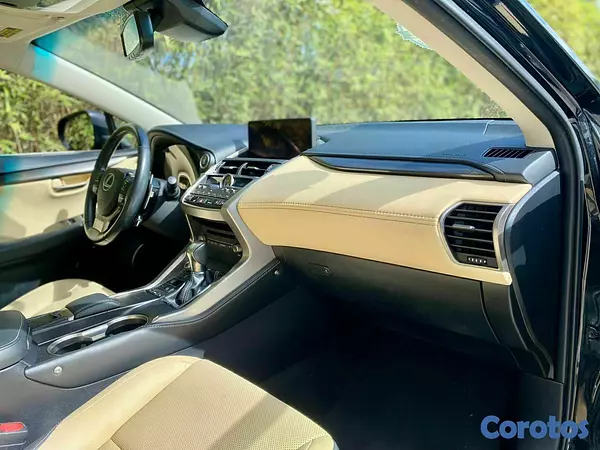 jeepetas y camionetas - Lexus NX 300 2018 5