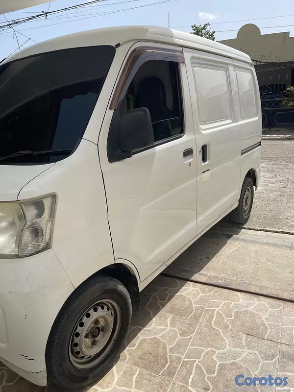 otros vehiculos - Hijet 2014 furgoneta refrigerada  6