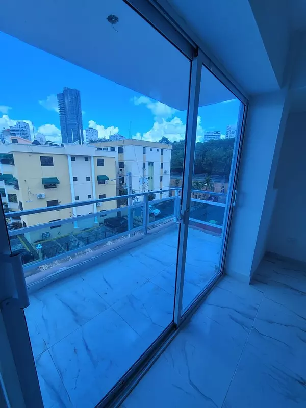 apartamentos - Se vende apartamento En Av. Independencia Nuevo 6