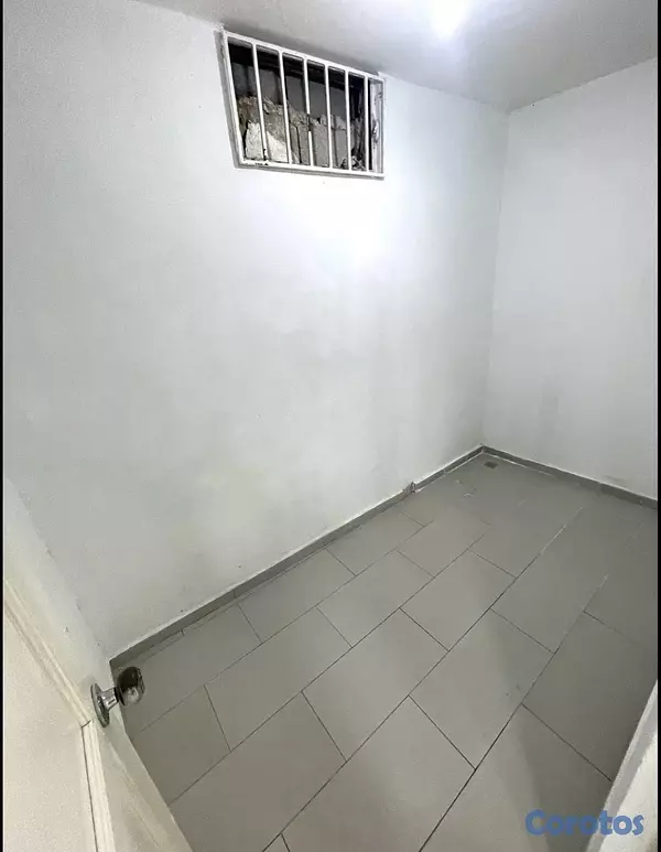 oficinas y locales comerciales - LOCAL COMERCIAL 3