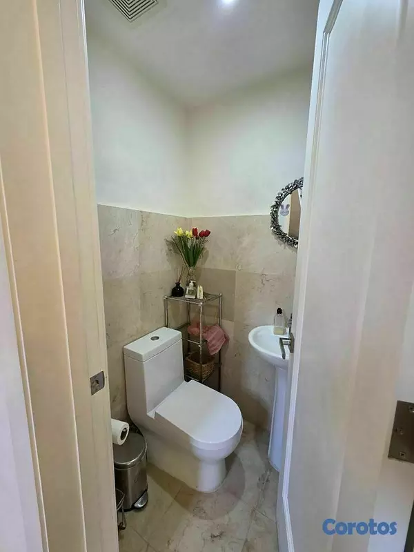 casas - Casa en venta y en alquiler en punta cana village  2