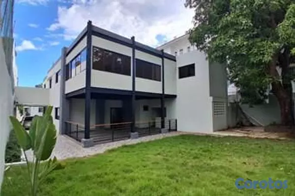 oficinas y locales comerciales - Edificio comercial 780 Mt2 en Gazcue Santo Domingo 2