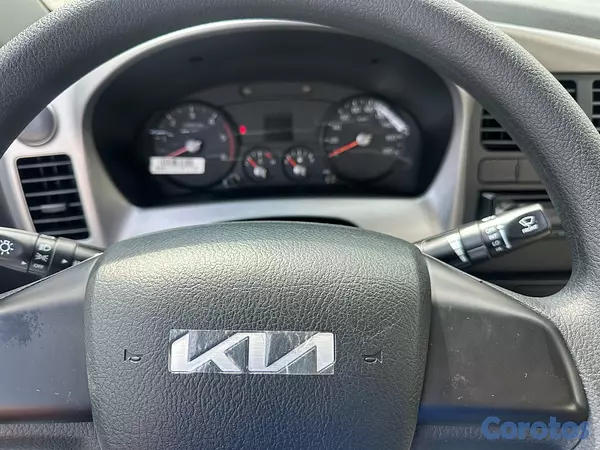 jeepetas y camionetas - Camión Kia K2700 4x4 2026 8