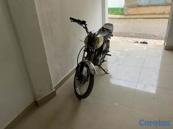 motores y pasolas - SUZUKI AMARILLO 2