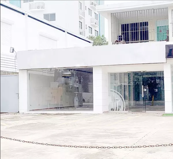 oficinas y locales comerciales - local amplio primer nivel 2