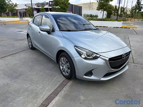 carros - Vendo Mazda Demio 2018 Full 2