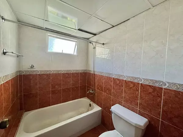 apartamentos - 🔵Apartamento clasico   piso 3 en Naco
 5