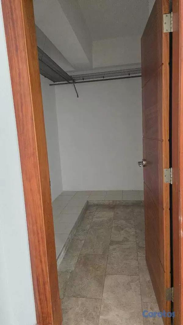 apartamentos - La Privada 270 Mts cerca  Mirador Sur, excelente Torre mucha seguridad vista mar 8