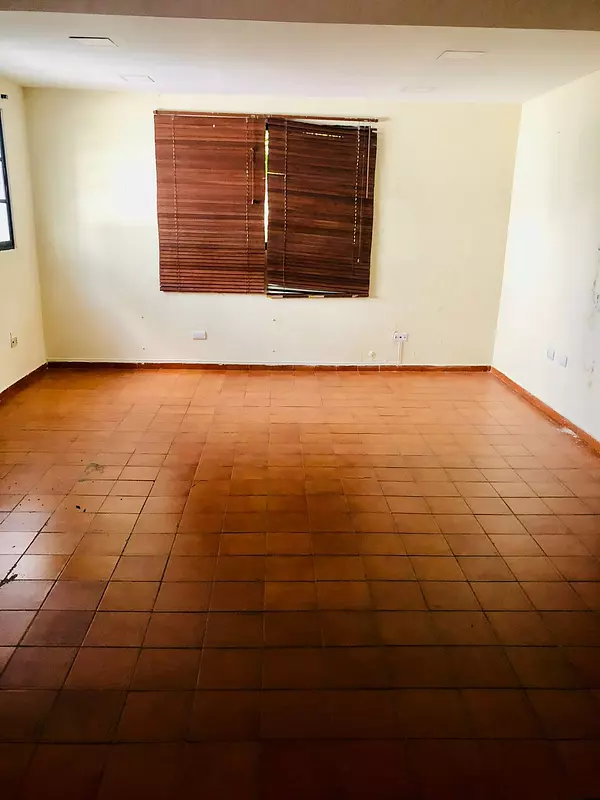 casas - Casa en Venta y Alquiler, Arroyo Hondo Viejo  9