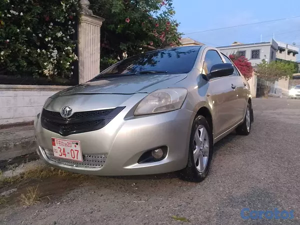 carros - Toyota Yaris 2006 5
