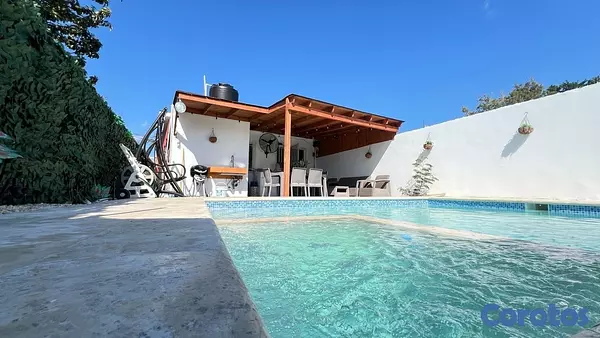 casas vacacionales y villas - venta de Villa  en punta cana amueblada con piscina República Dominicana  2