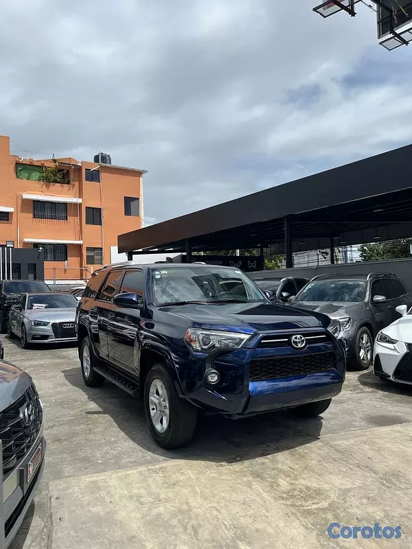 jeepetas y camionetas - Toyota 4Runner SR5 2021
 2