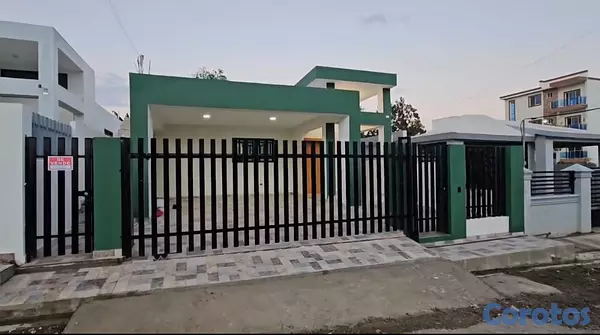 casas - Hermosa casa en venta en Moca  5