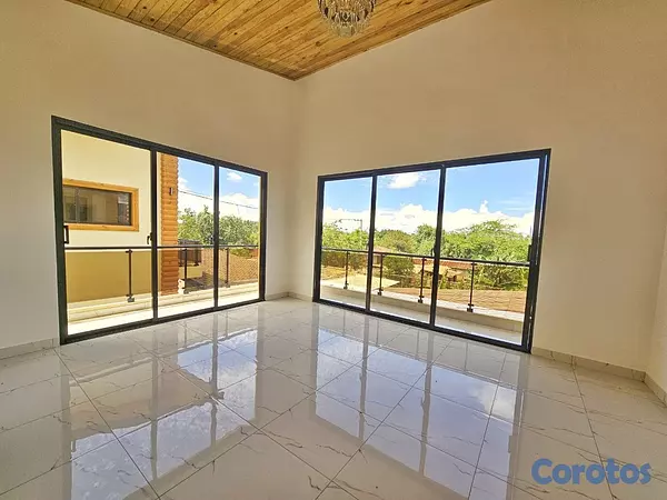 casas vacacionales y villas - Villa en Venta en Jarabacoa cerca del campo de gol 11