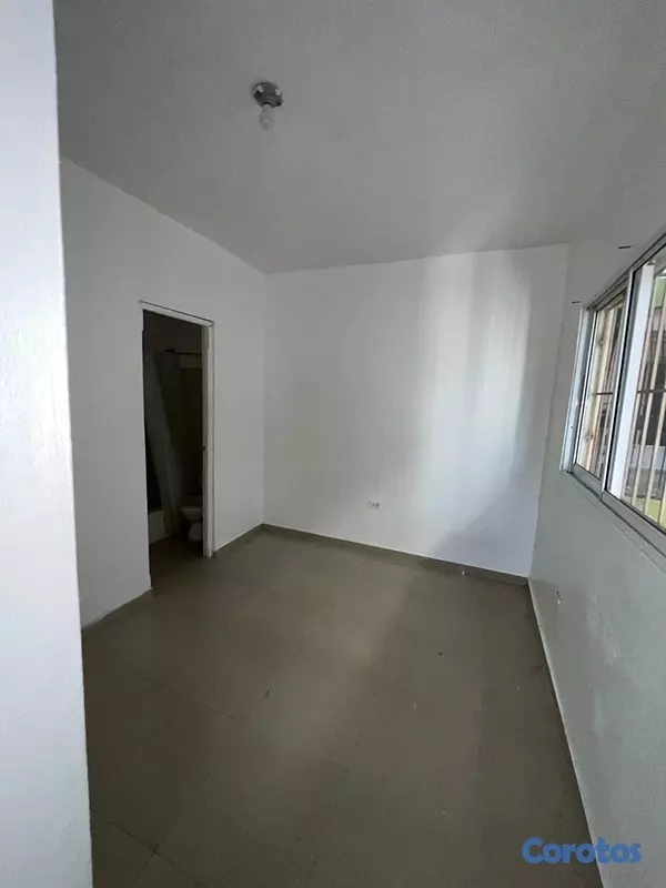 apartamentos - Se renta apartamento cómodo y localizado en la Av.27 de febrero con privada 6