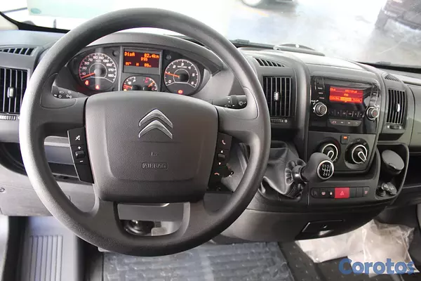 jeepetas y camionetas - Citroen Jumper 2026 9