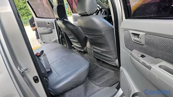 jeepetas y camionetas - Toyota hilux diésel 4x4 10