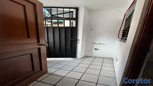 apartamentos - Apartamento clásico en Evaristo Morales 4