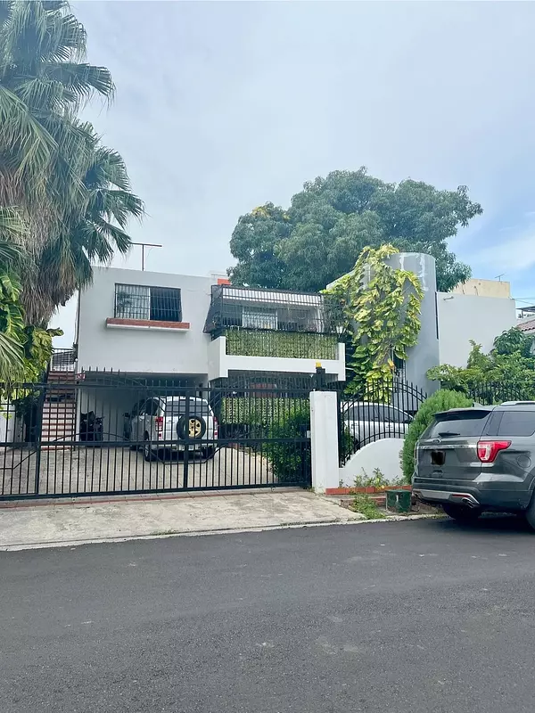casas - Propiedad céntrica en Venta  3