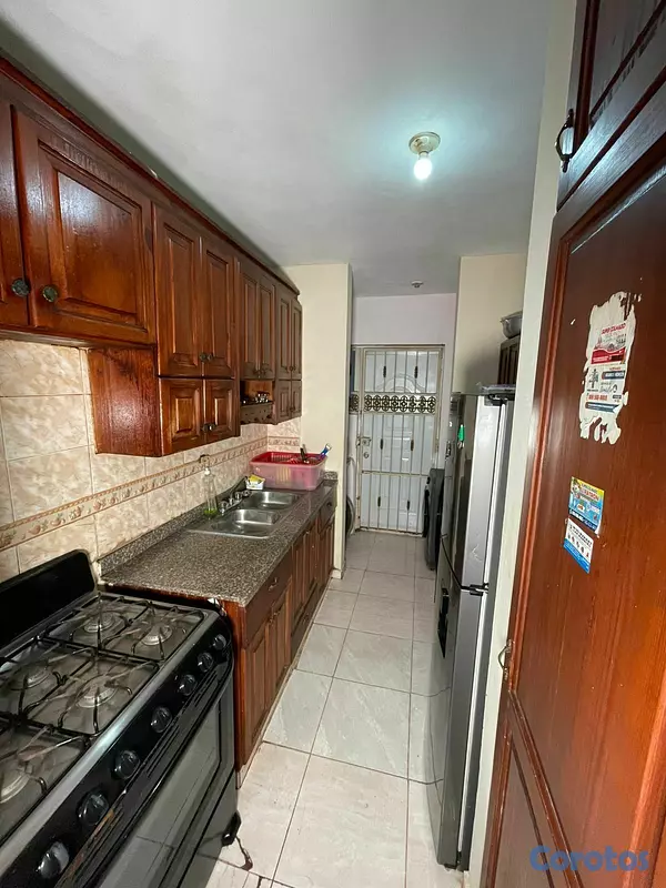 apartamentos - Apartamento en el residencial Erika Kasandra 2 en  16