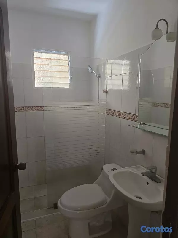 apartamentos - venta de apartamento en la autopista de san isidro 4to nivel santo Domingo este  2