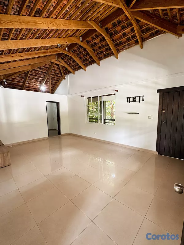 casas vacacionales y villas - Villa en alquiler en Residencial Ercilia Pepín, Jarabacoa 3