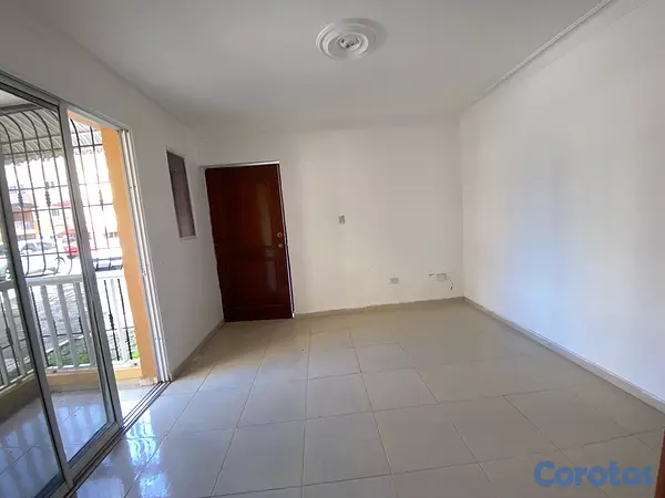 apartamentos - Primer nivel de renta en Los Rieles, Santiago  5