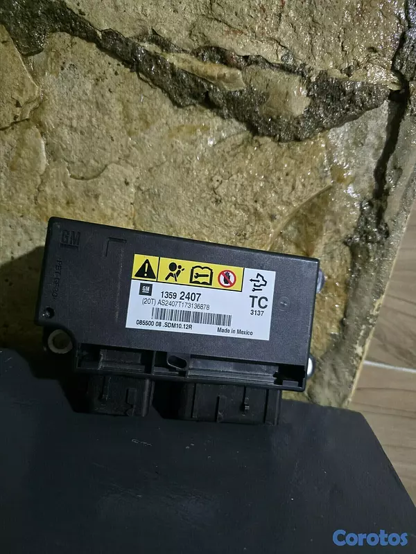 repuestos - Vendo modulo del AIRBAG Chevrolet Camaro 13592407 en RD$36,000 1